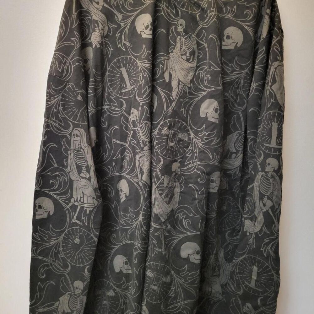 Killstar DANSE Soft, stretch cotton hoodie with skeleton design - Picture 2 of 4